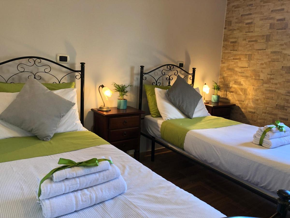 جويا ديل كولي B&B Mandorla Amara المظهر الخارجي الصورة
